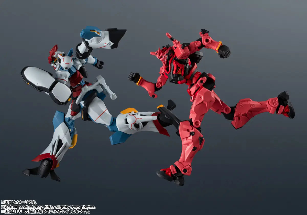 PREORDER GUNDAM UNIVERSE RED GUNDAM