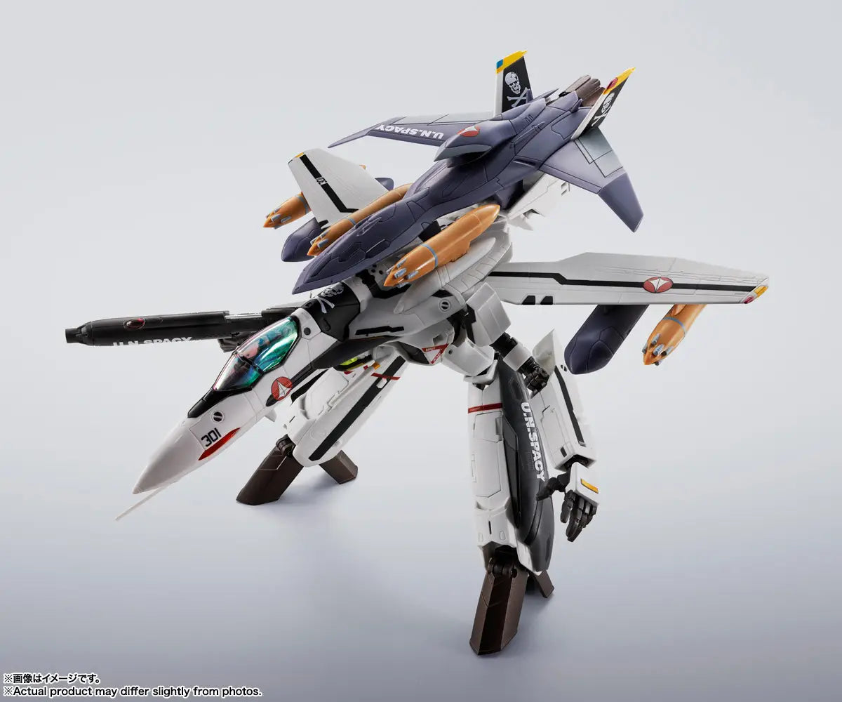 PREORDER HI-METAL R VF-0S PHOENIX [ROY USE] + QF-2200D-B GHOST