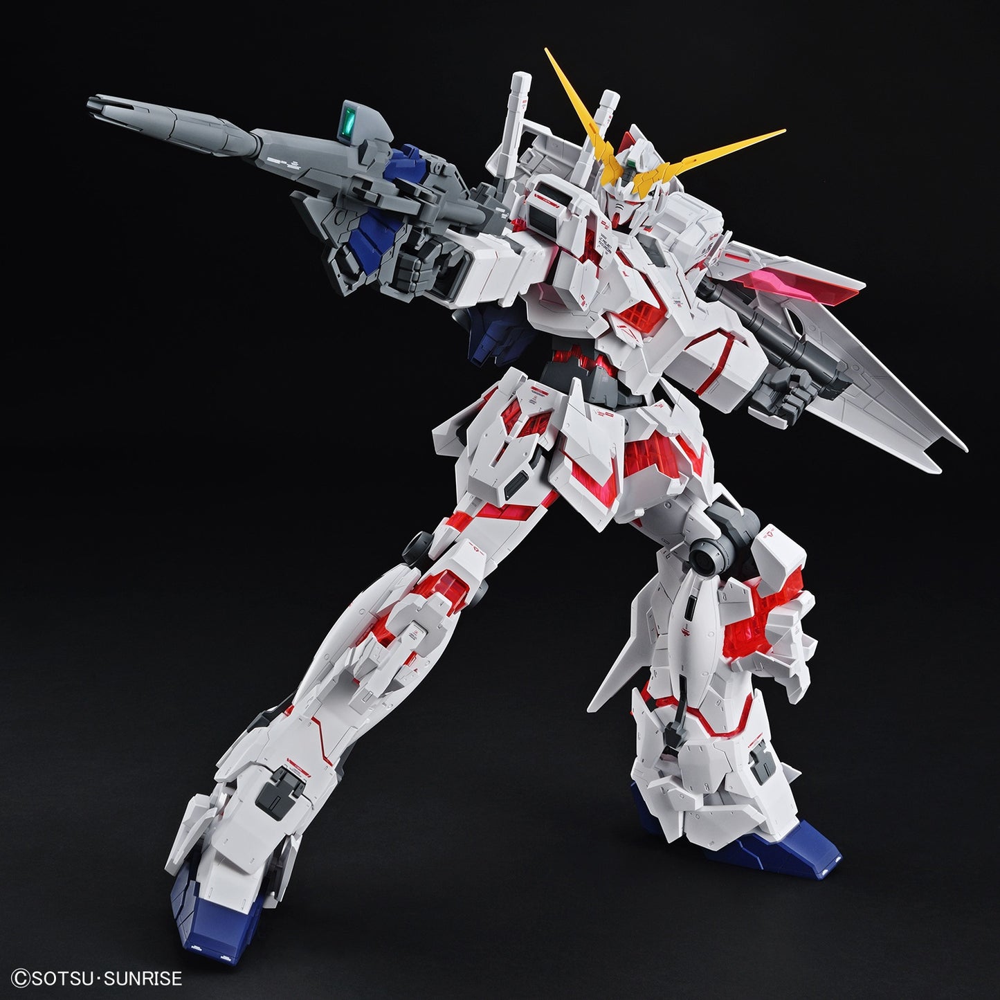 IN STOCK MEGA SIZE MODEL 1/48 UNICORN GUNDAM [DESTROY MODE]