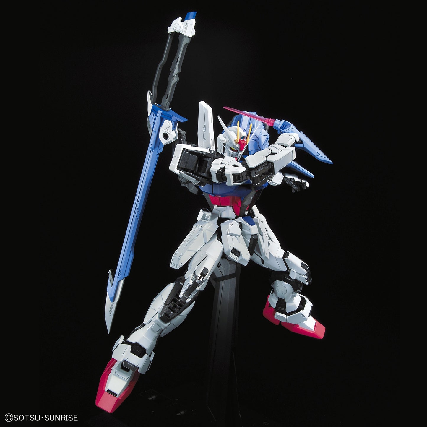 PREORDER PG 1/60 PERFECT STRIKE GUNDAM - May 2024 Reprint