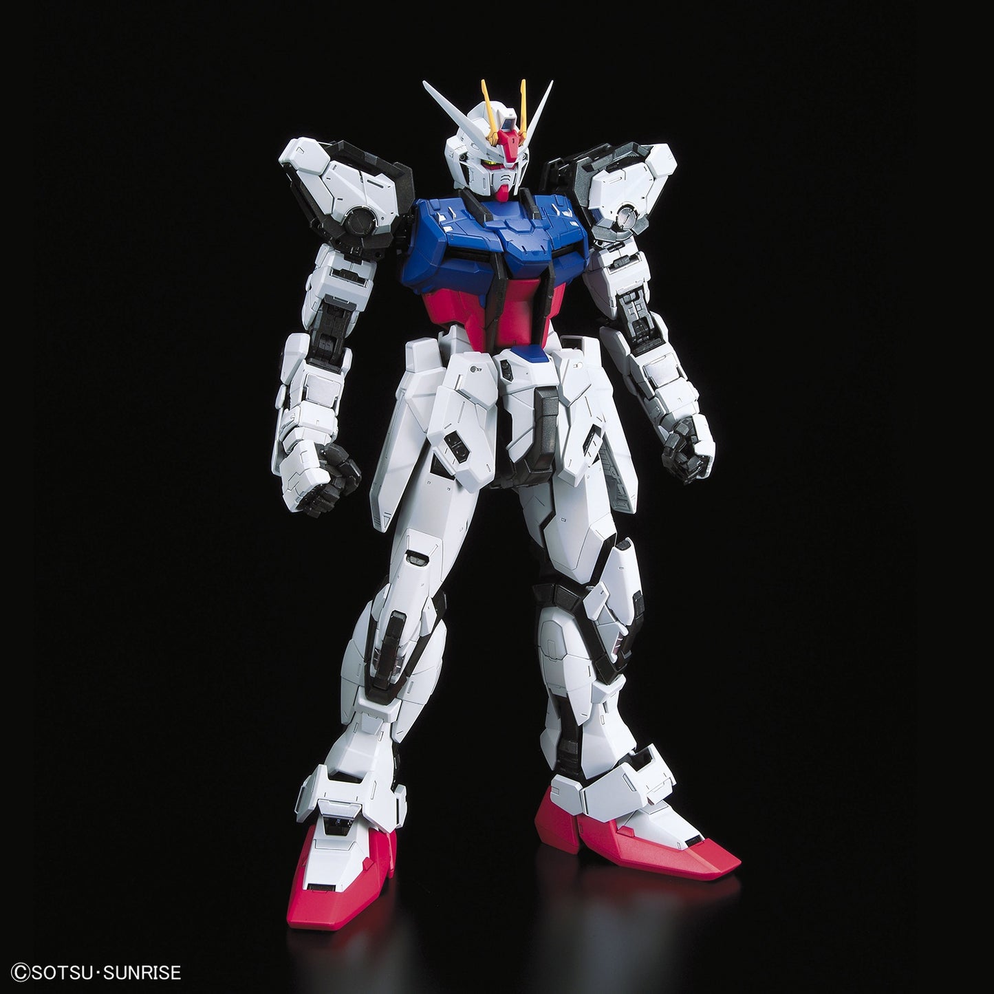 PREORDER PG 1/60 PERFECT STRIKE GUNDAM - May 2024 Reprint