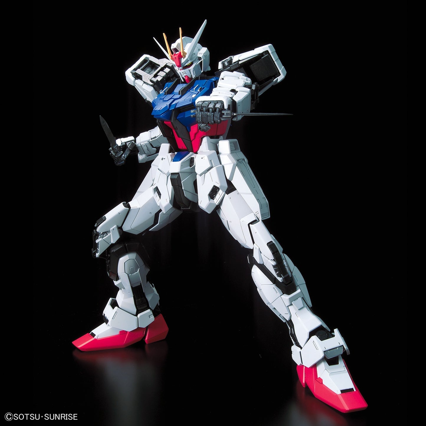 PREORDER PG 1/60 PERFECT STRIKE GUNDAM - May 2024 Reprint