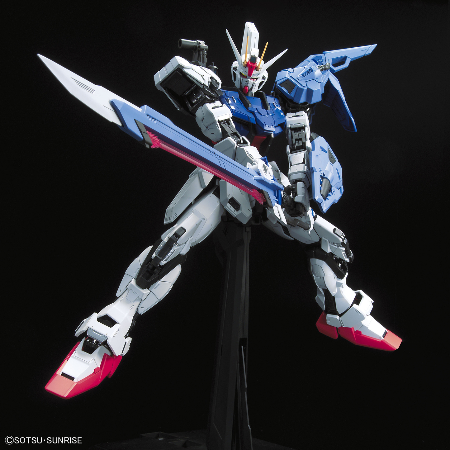 PREORDER PG 1/60 PERFECT STRIKE GUNDAM - May 2024 Reprint