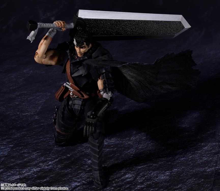 PREORDER Berserk S.H.Figuarts Guts (Berserker Armor)