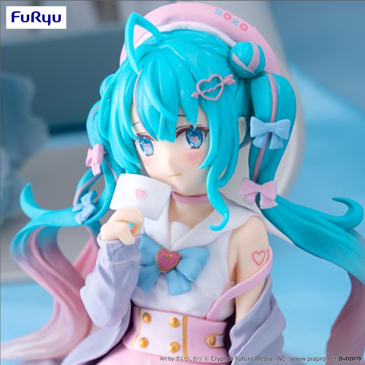 PREORDER Vocaloid Hatsune Miku (Love Sailor Grey Color Ver.) Noodle Stopper Figure