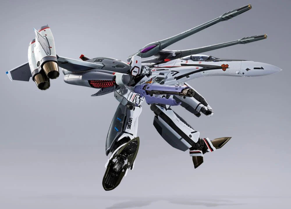 PREORDER Macross Frontier: The False Songstress DX Chogokin VF-25F Tornado Messiah Valkyrie (Alto Saotome Machine Revival Ver.)