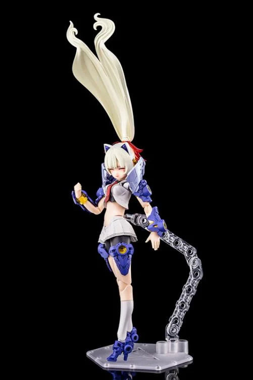 PREORDER Megami Device Buster Doll Paladin Model Kit