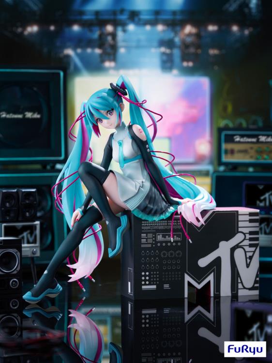 PREORDER Hatsune Miku × MTV 1/7 Scale Figure