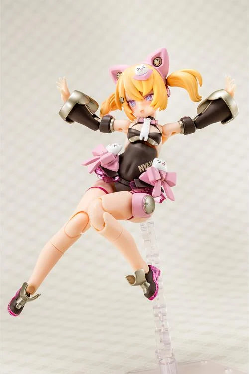 PREORDER Megami Device PUNI MOFU Kuro Mao Model Kit