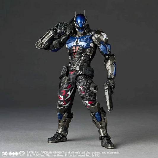 PREORDER Batman: Arkham Knight Amazing Yamaguchi Revoltech Arkham Knight (Ver. 1.5)