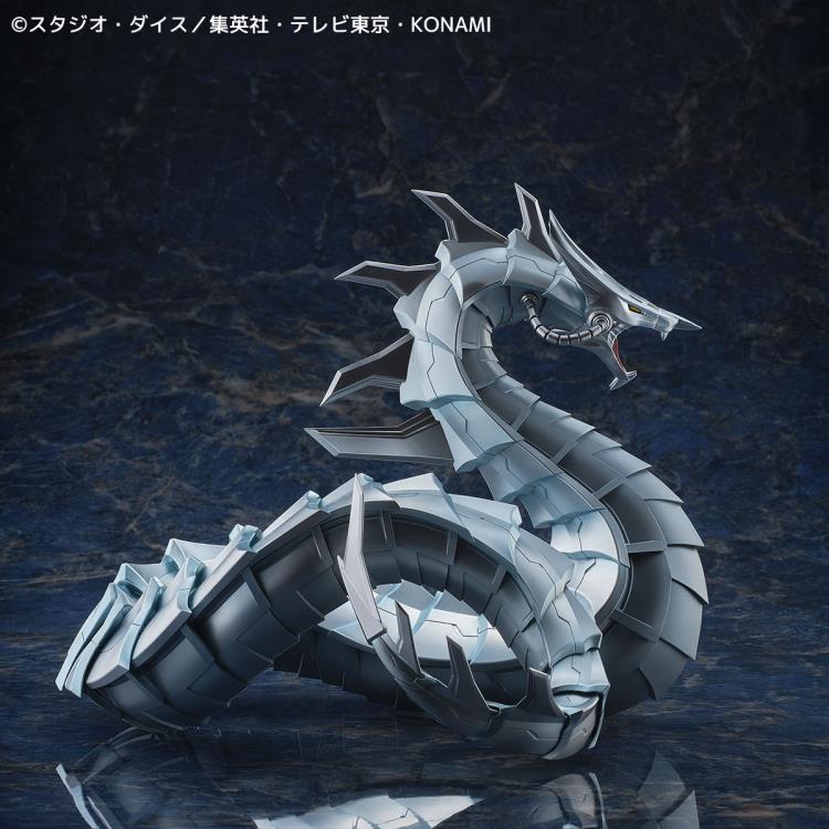PREORDER Yu-Gi-Oh! Duel Monsters GX Cyber Dragon Figure