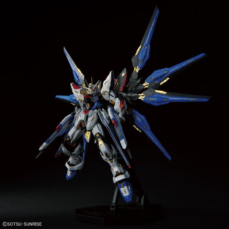 IN STOCK MGEX 1/100 Strike Freedom Gundam