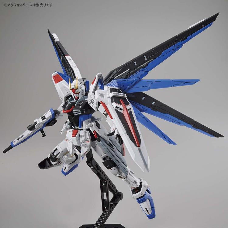 IN STOCK Full Mechanics Freedom Gundam Ver. GCP Gundam Base Limited