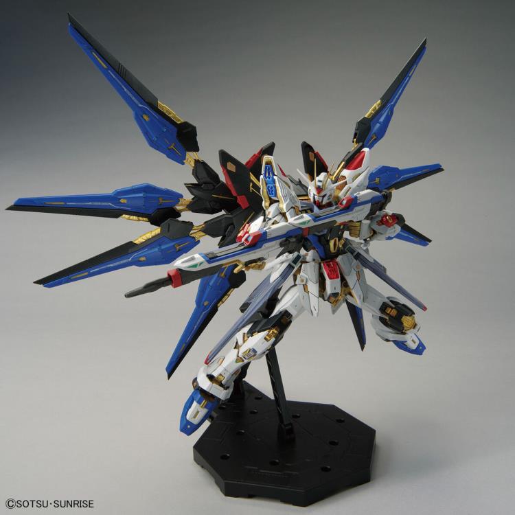 IN STOCK MGEX 1/100 Strike Freedom Gundam