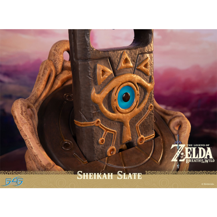 PREORDER The Legend of Zelda: Breath of the Wild Sheikah Slate