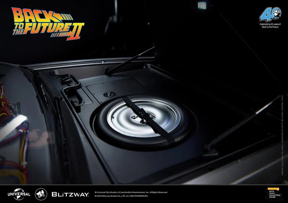 PREORDER Back to the Future Part II DeLorean 1/6 Scale Vehicle