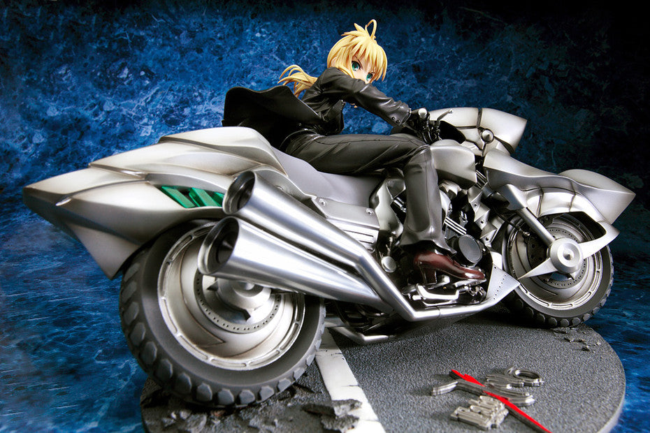 PREORDER Fate/Zero Saber & Saber Motored Cuirassier 1/8 Scale Figure (3rd Reissue)