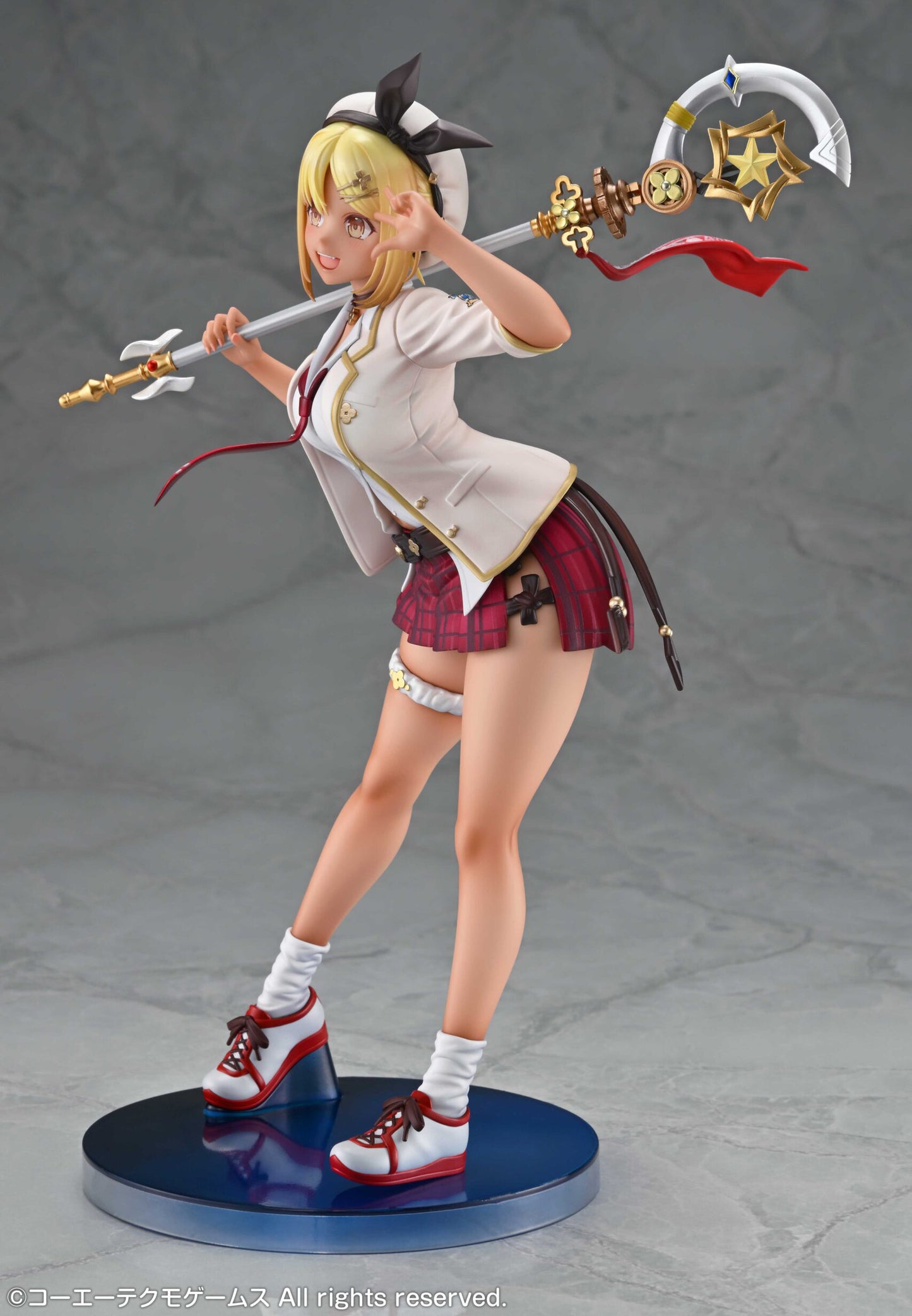 PREORDER Atelier Resleriana: Forgotten Alchemy & the Liberator of Polar Night Ryza Resleriana Academy Ver. Figure