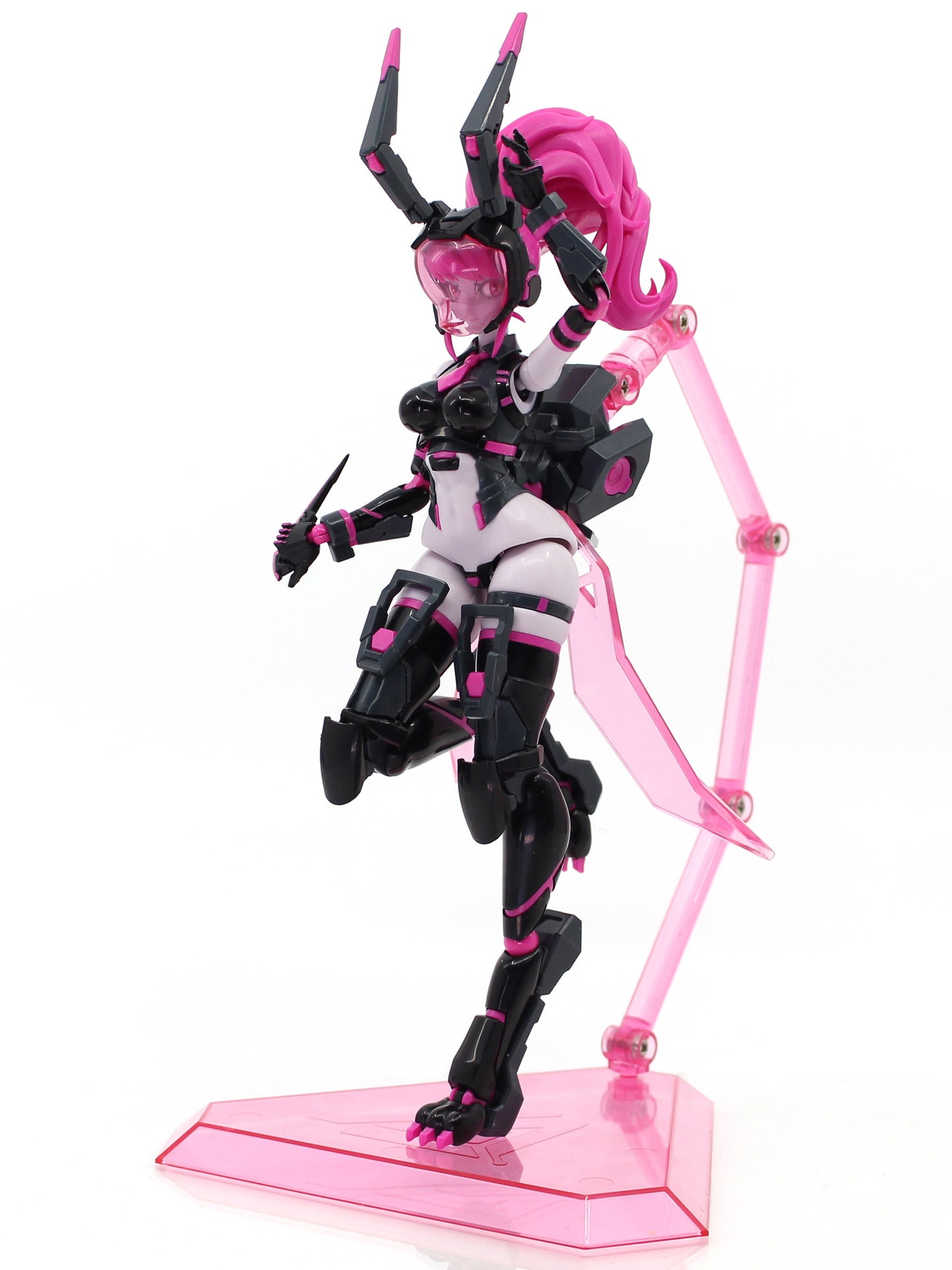 PREORDER 1/12 Scale Plastic Model Animacircuit Vio the Rabbit