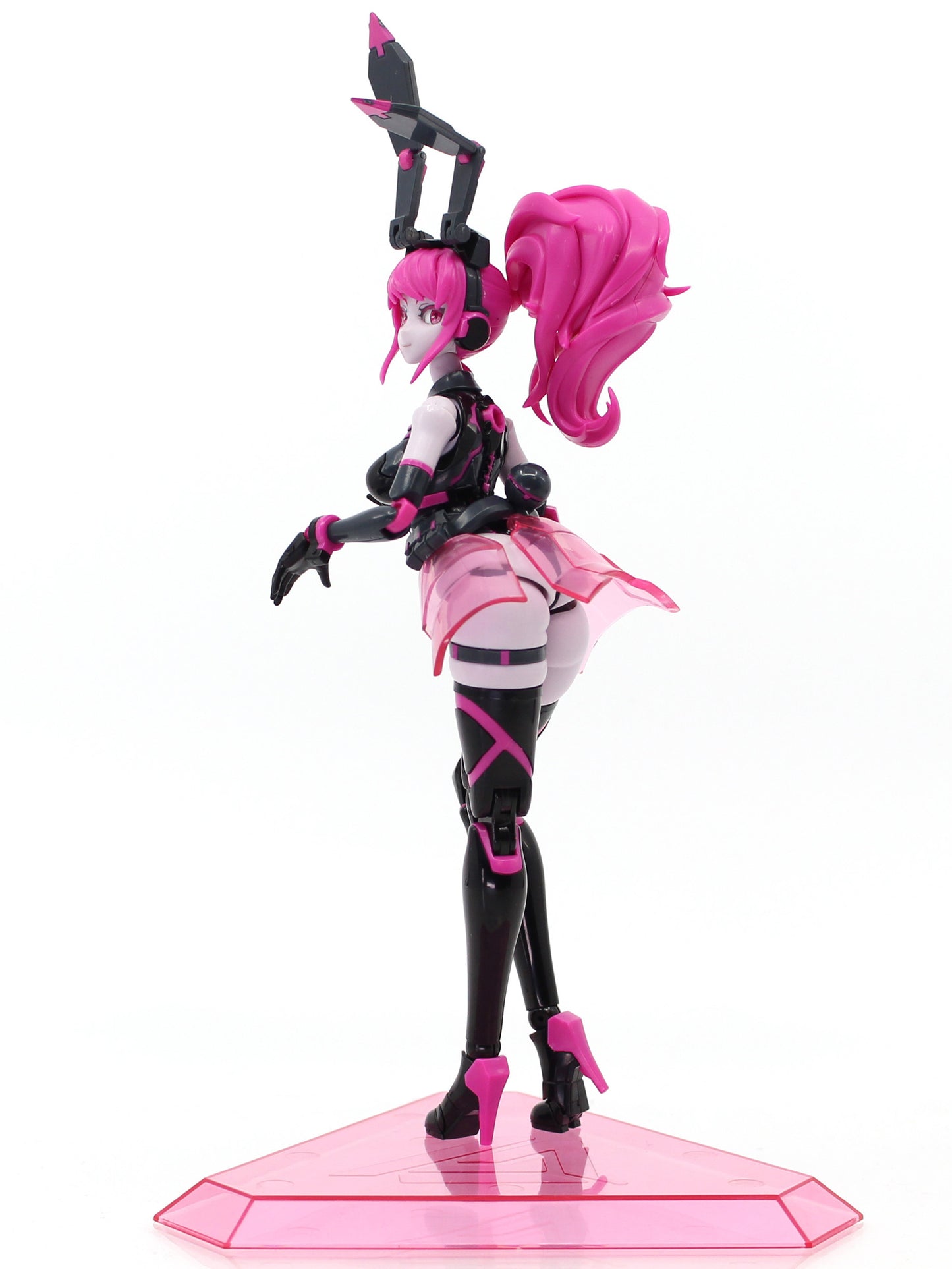 PREORDER 1/12 Scale Plastic Model Animacircuit Vio the Rabbit