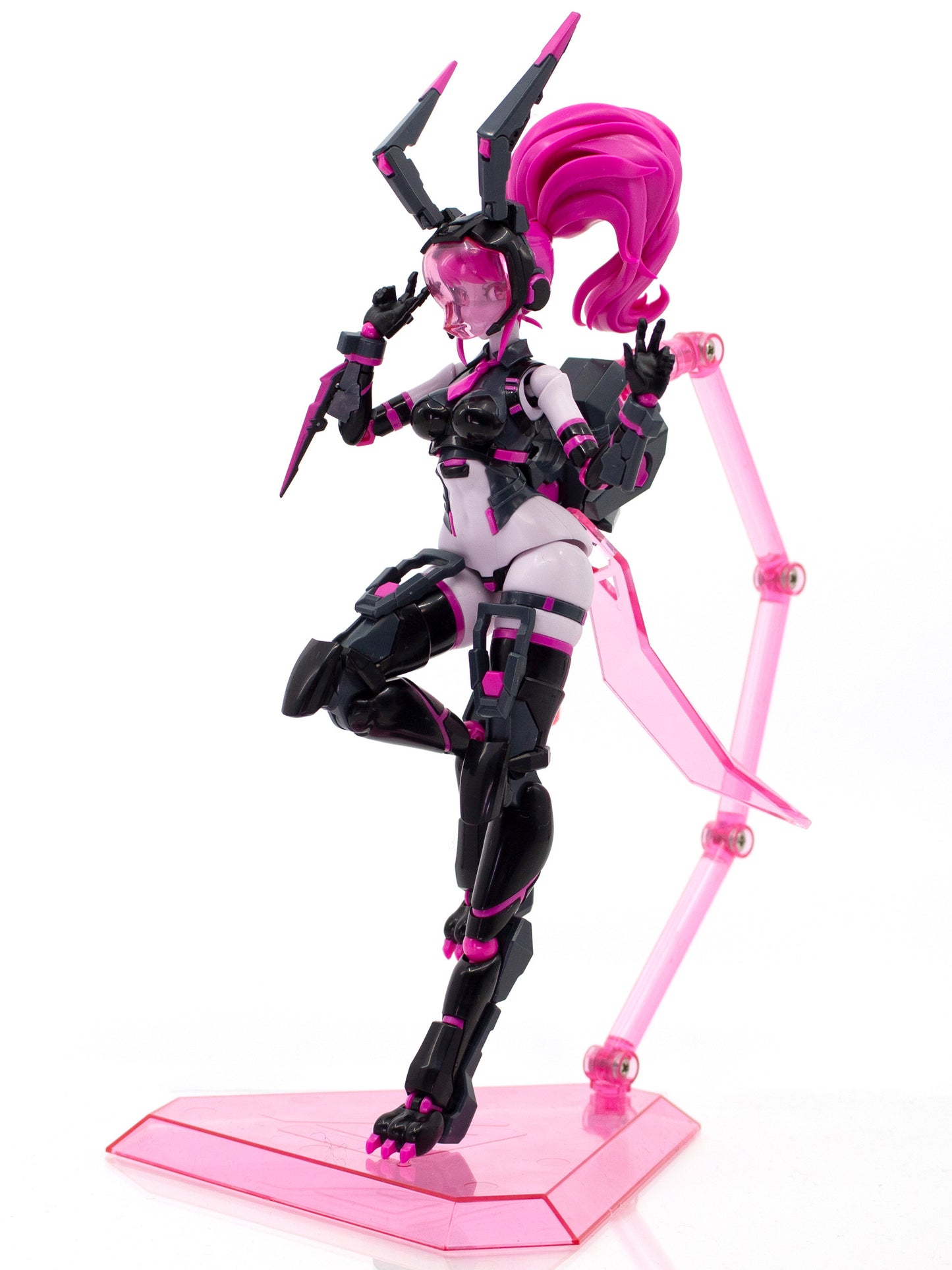 PREORDER 1/12 Scale Plastic Model Animacircuit Vio the Rabbit