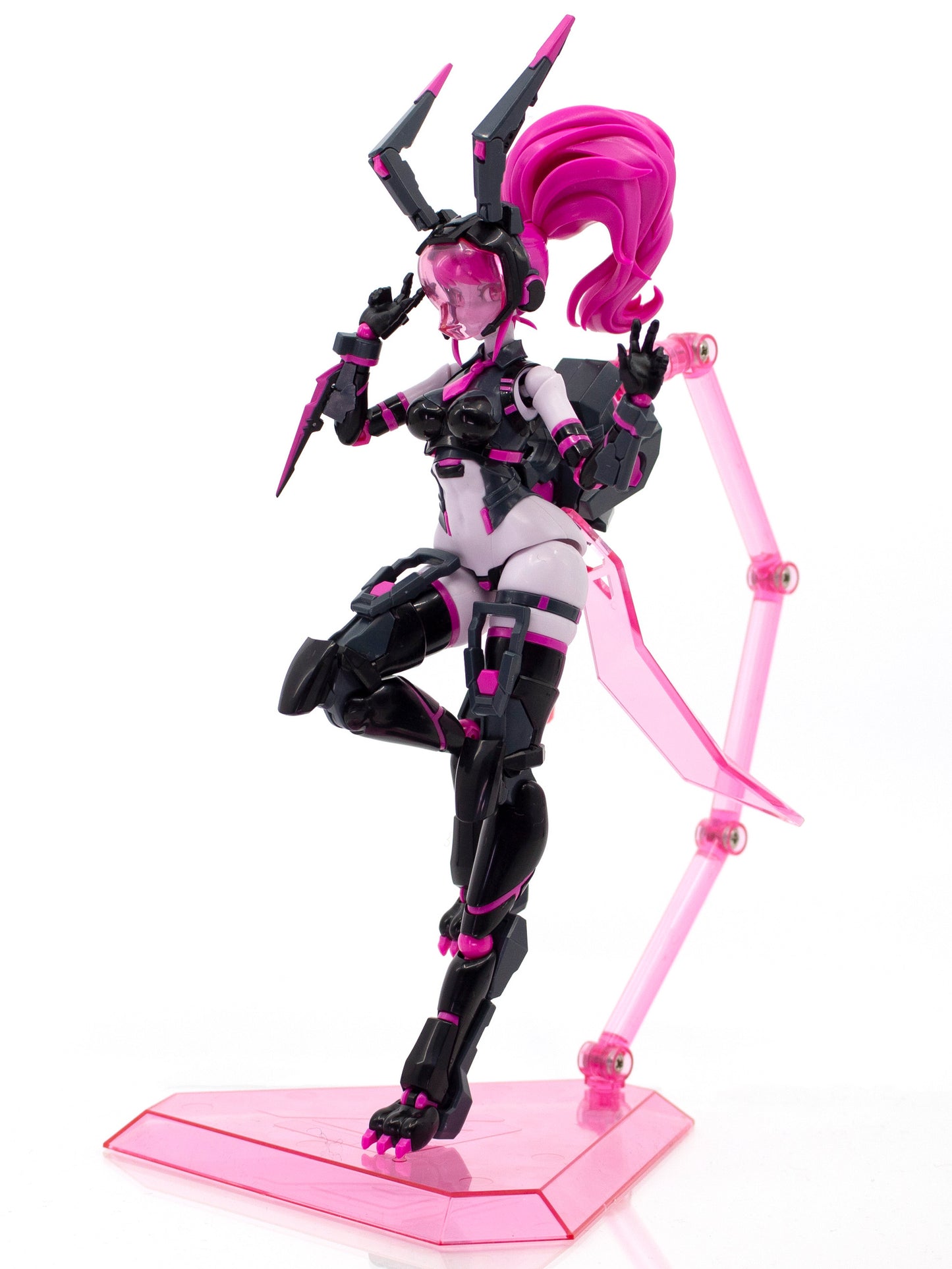 PREORDER 1/12 Scale Plastic Model Animacircuit Vio the Rabbit SP