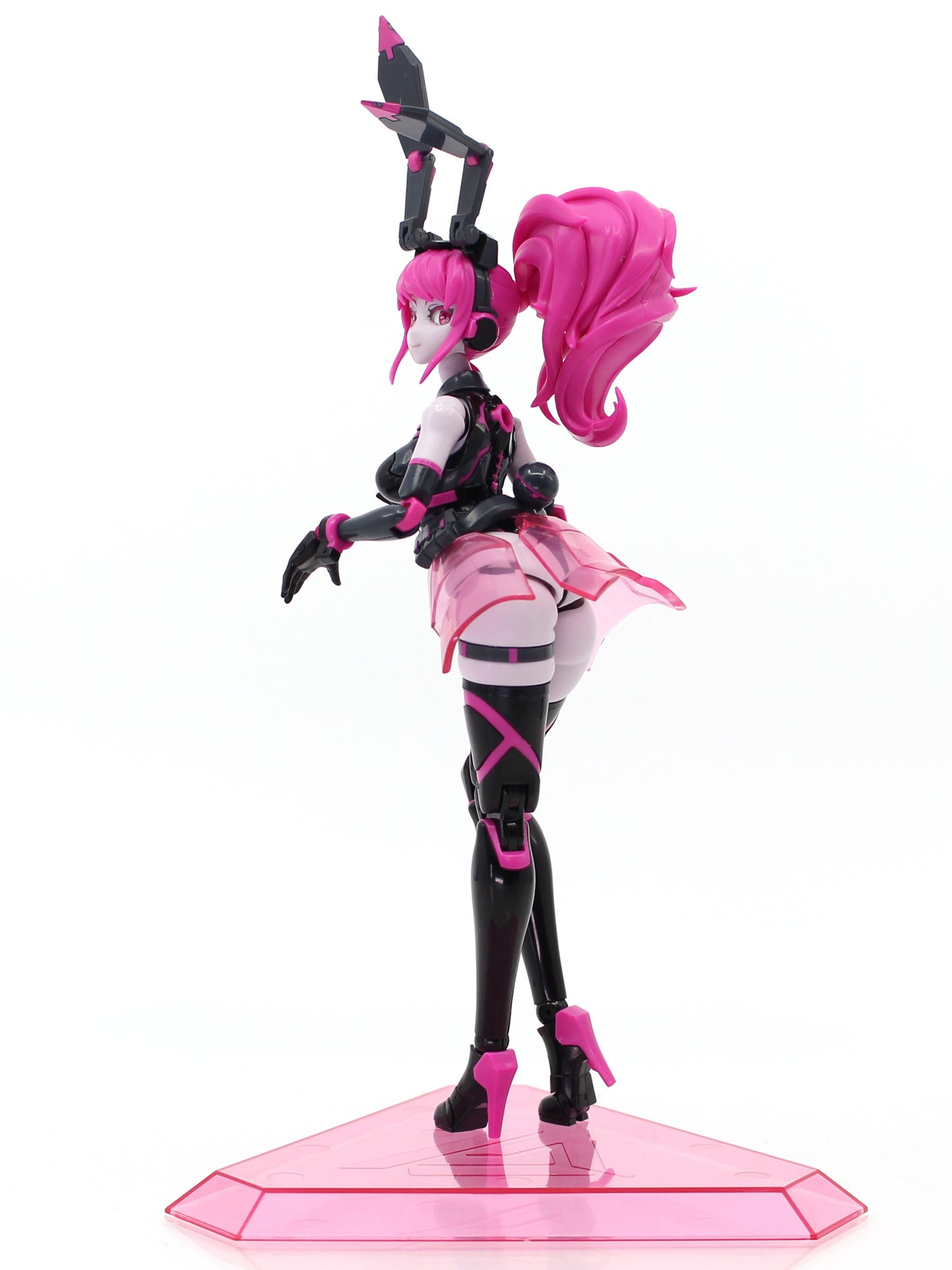 PREORDER 1/12 Scale Plastic Model Animacircuit Vio the Rabbit SP