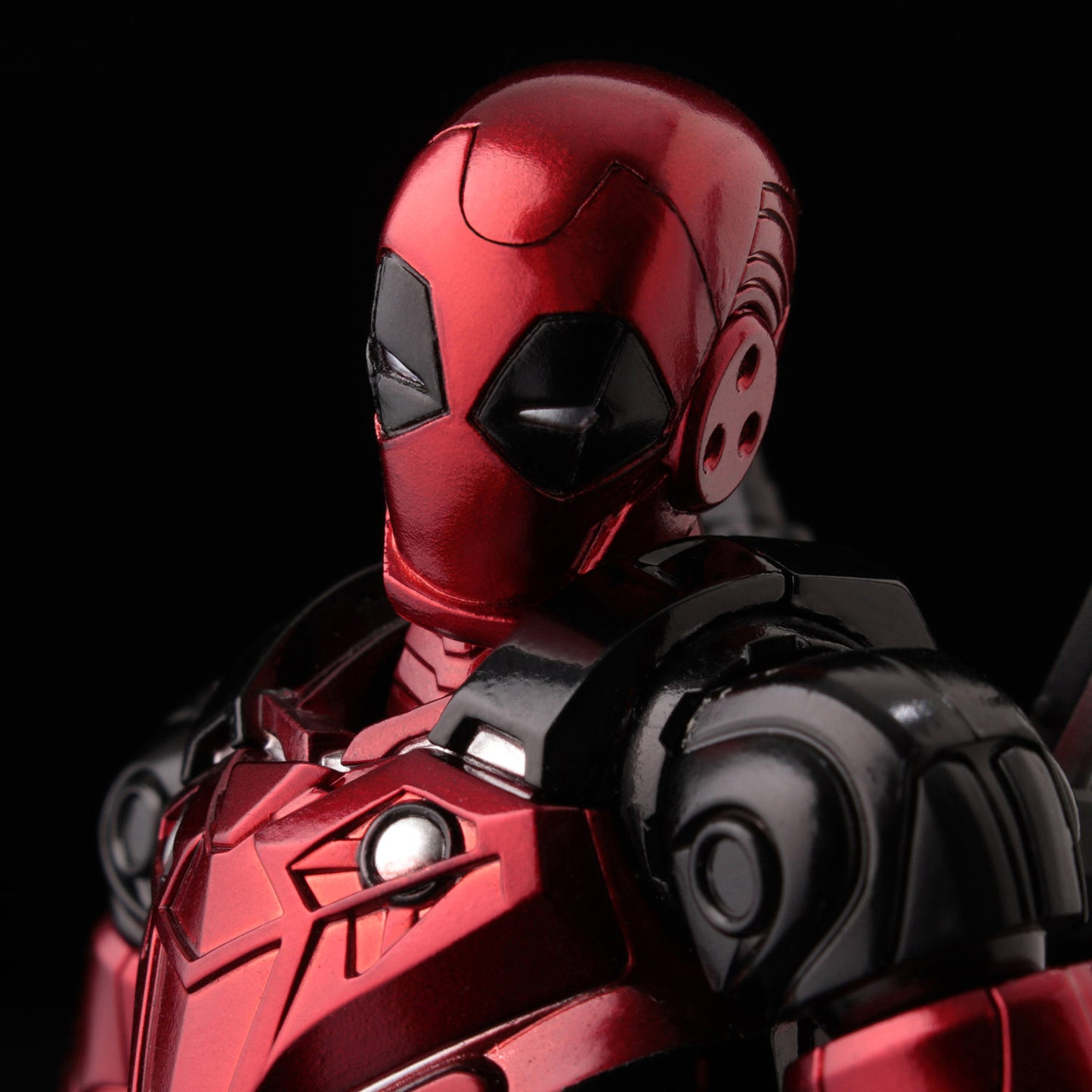 PREORDER Fighting Armor Deadpool