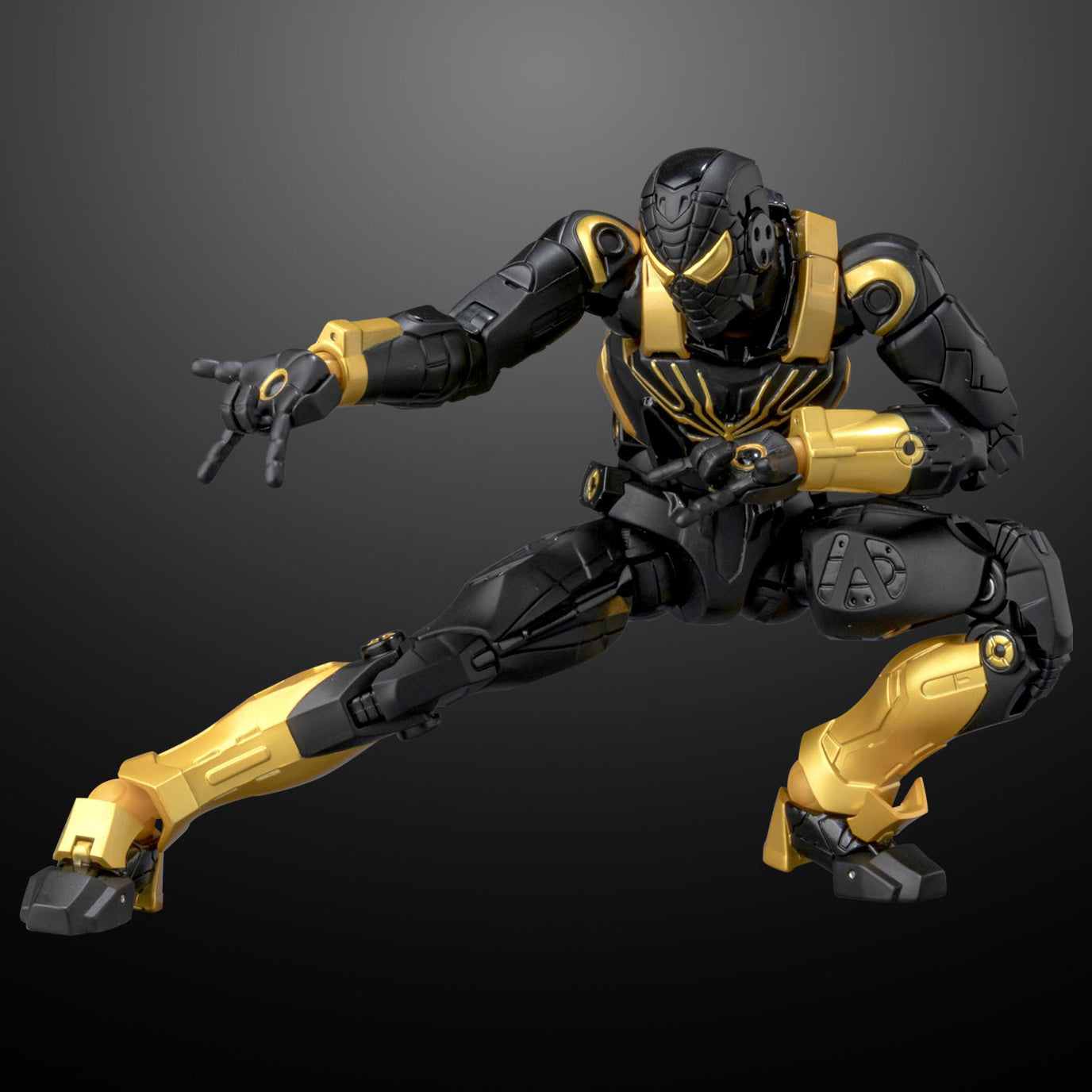 PREORDER Fighting Armor Iron Spider (Onyx Stealth Tech Ver.) Limited Release