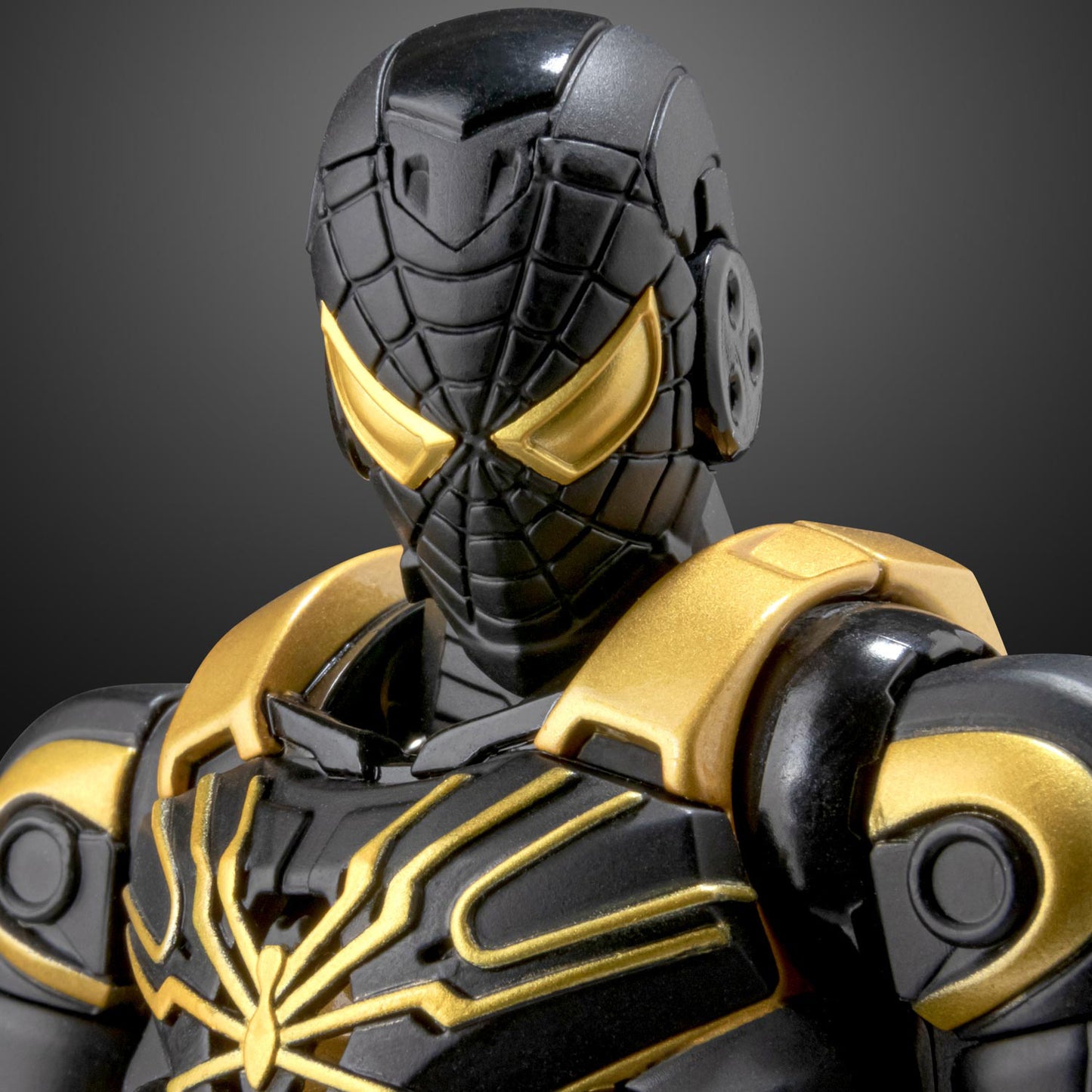 PREORDER Fighting Armor Iron Spider (Onyx Stealth Tech Ver.) Limited Release