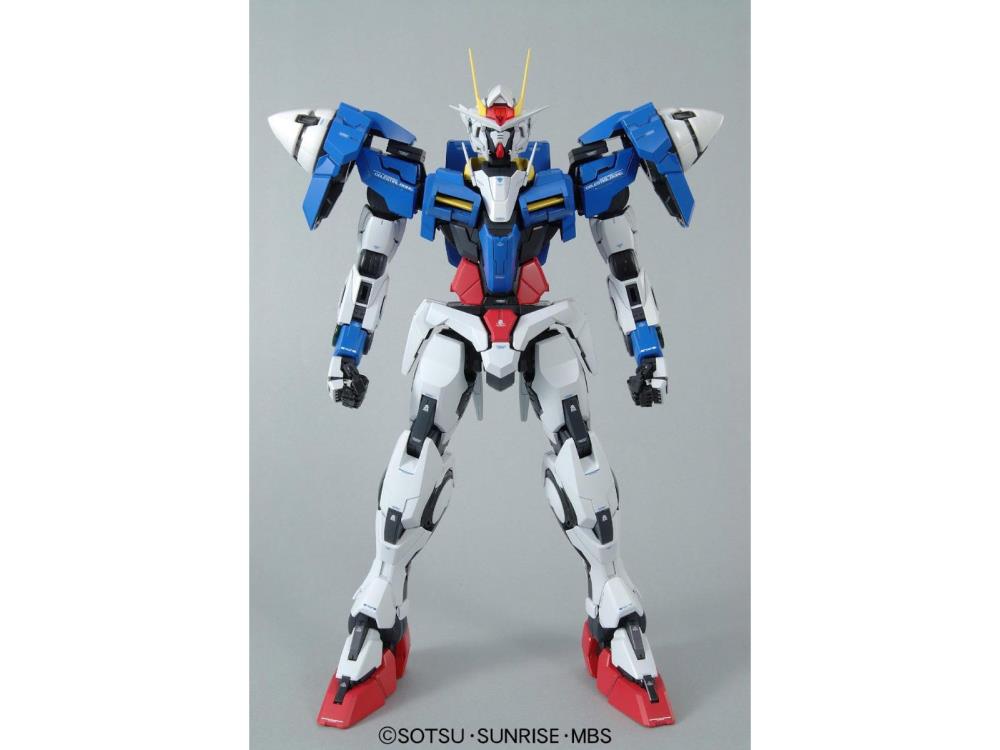 Bandai Hobby Gundam 00 Raiser 1/60 Perfect Grade Model Kit