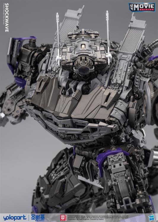 PREORDER Transformers: Bumblebee The Movie 30cm Shockwave Model Kit