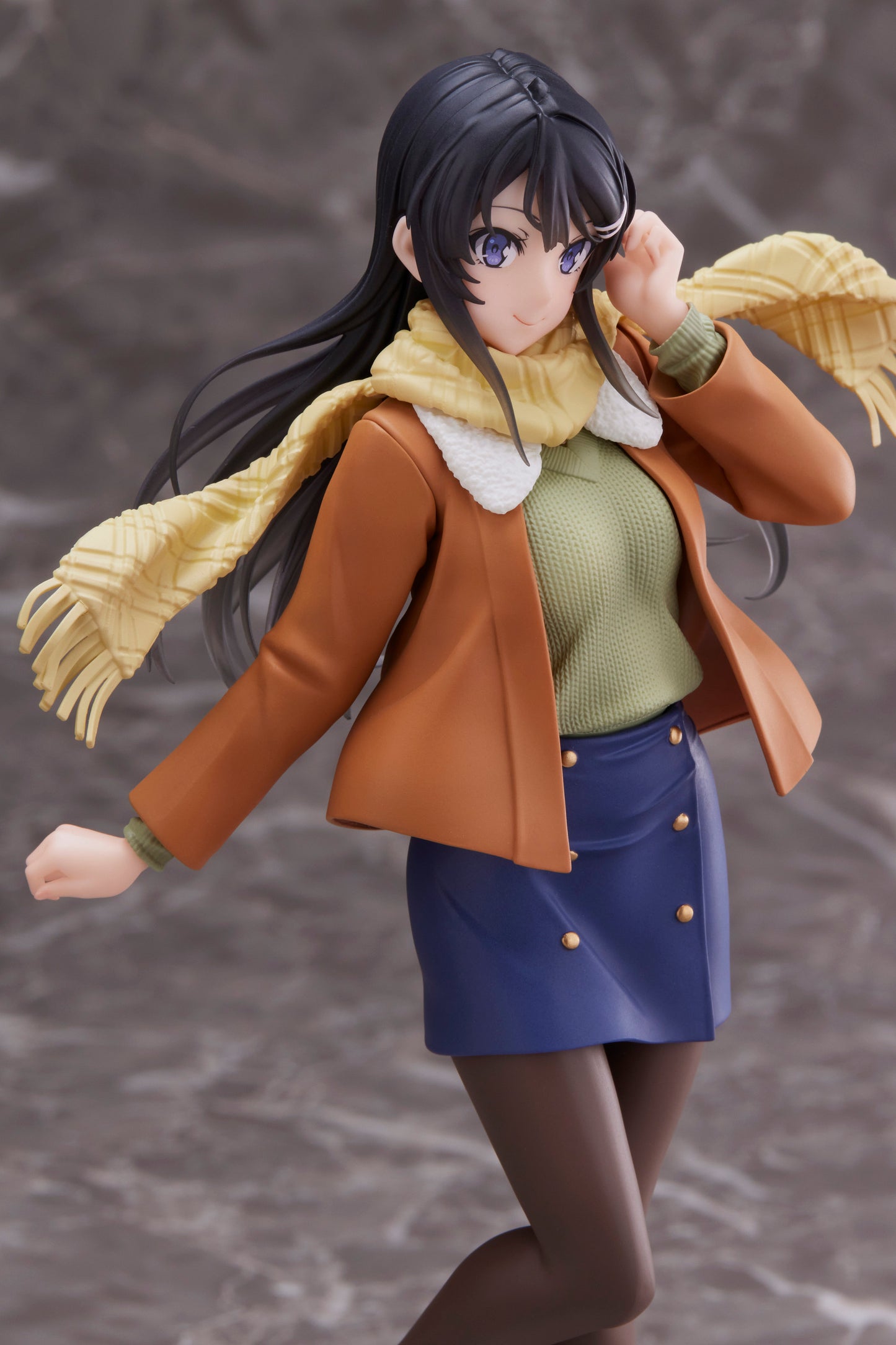 PREORDER Taito Rascal Does Not Dream of a Dreaming Girl Coreful Figure - Mai Sakurajima (Winter Wear Ver.)