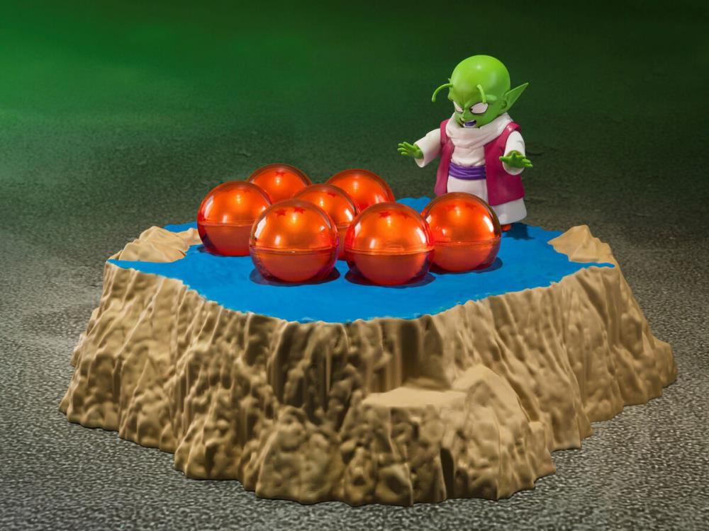 PREORDER Dragon Ball Z S.H.Figuarts Porunga and Dende Luminous Dragon Ball Set