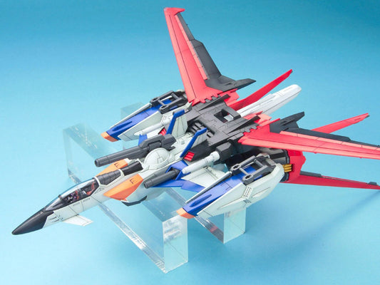 PREORDER PG 1/60 Skygrasper + Aile Striker Model Kit