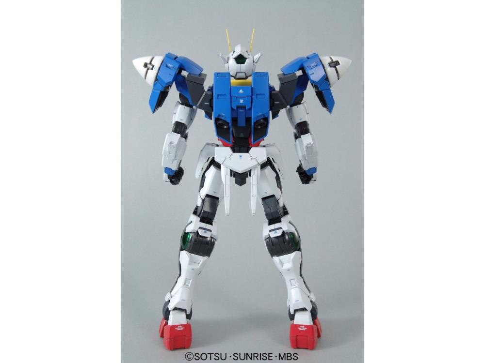 PREORDER PG 1/60 00 Raiser Gundam Model Kit - November 2022 release