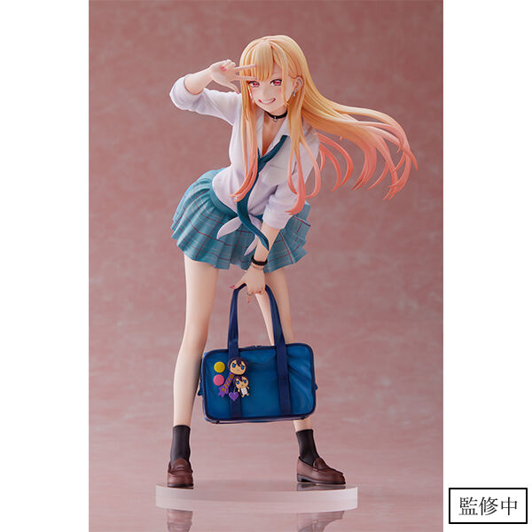 PREORDER My Dress-Up Darling 1/7 Scale Pre-Painted Figure: Marin Kitagawa